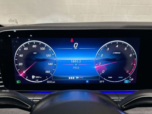 Used 2025 Mercedes-Benz GLE 350 4MATIC image 19