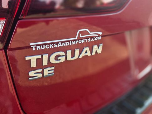 Used 2019 Volkswagen Tiguan SE w/ Panoramic Sunroof Package AWD/4WD image 5