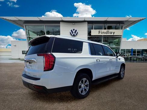 Used 2023 GMC Yukon XL SLE w/ Gmc Pro Safety Plus Package RWD image 6