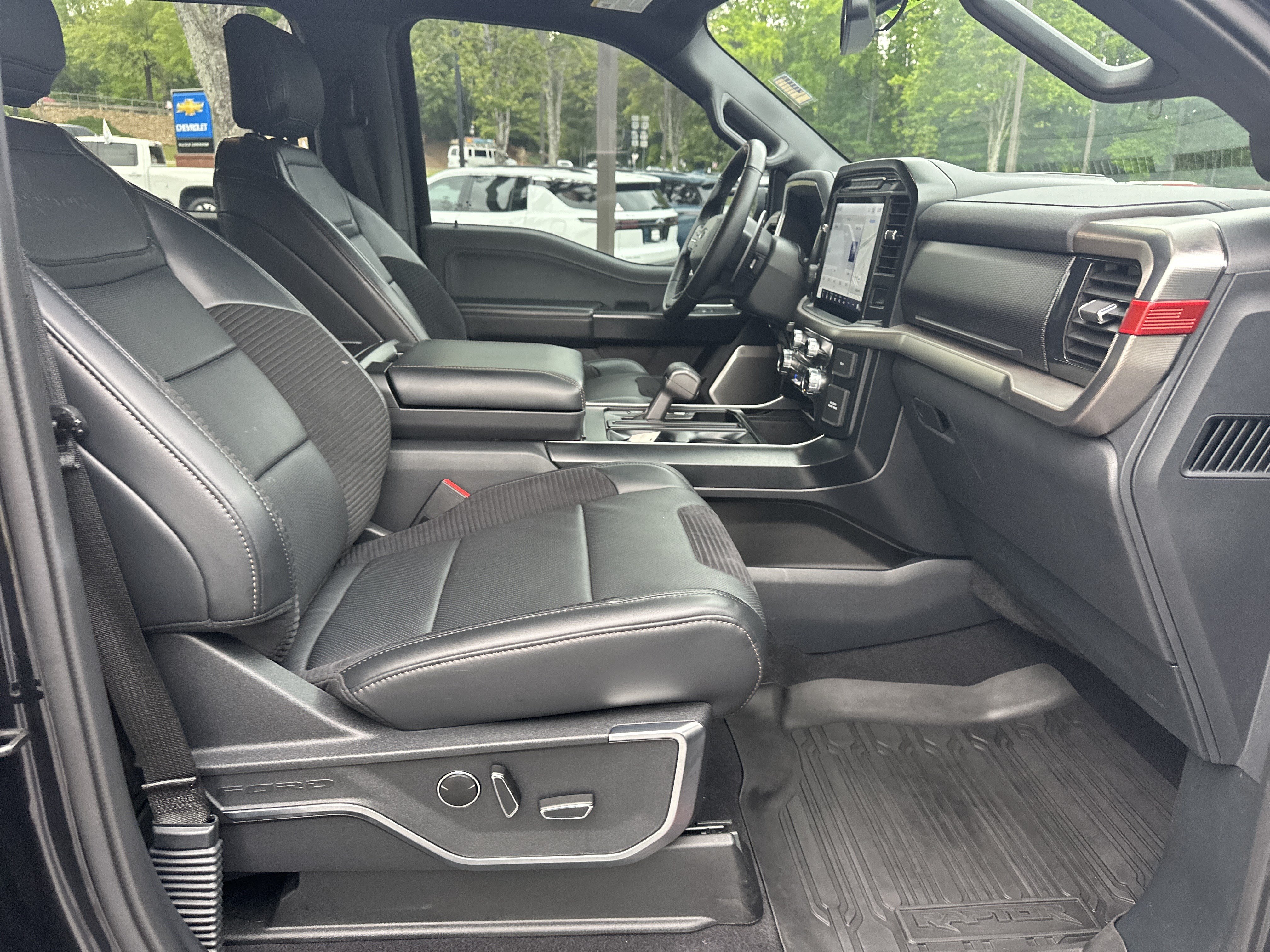 Used 2023 Ford F150 Raptor w/ Raptor Carbon Fiber Package AWD/4WD image 16