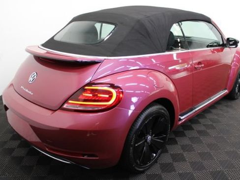 Used 2017 Volkswagen Beetle #PinkBeetle FWD image 28