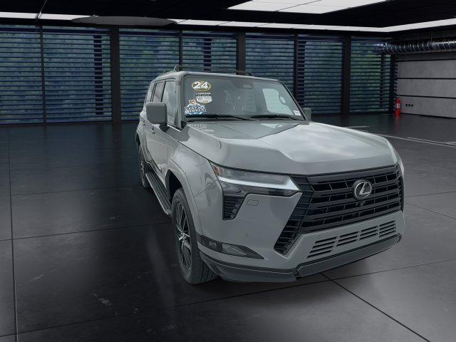 Certified 2024 Lexus GX 550 w/ Cold Area Package AWD/4WD image 3