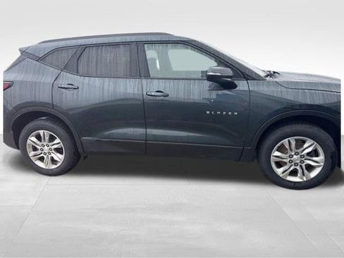 Used 2019 Chevrolet Blazer LT FWD image 13