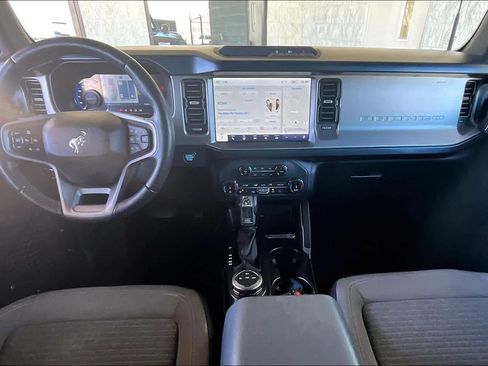 Used 2022 Ford Bronco Outer Banks image 15