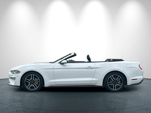 Used 2023 Ford Mustang Premium RWD image 7