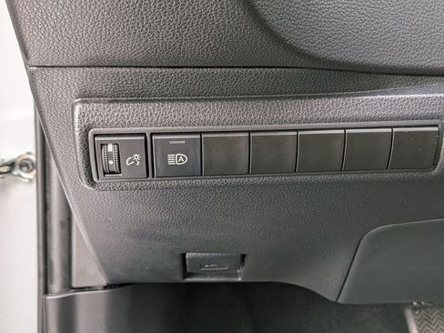 Used 2024 Toyota Corolla LE image 17