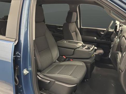 New 2026 Chevrolet Silverado 2500 Custom w/ Custom Value Package AWD/4WD image 24