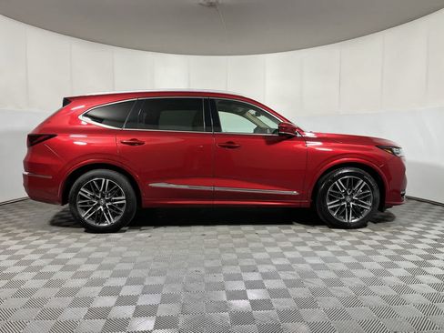 Certified 2026 Acura MDX SH-AWD w/ Advance Package image 9