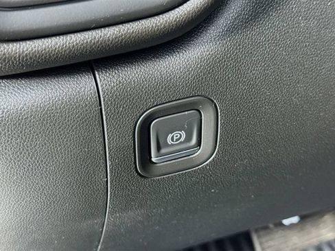 Used 2023 GMC Sierra 1500 Pro w/ Graphite Edition RWD image 10