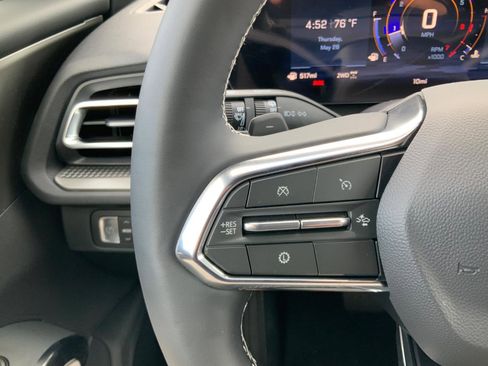 New 2026 Chevrolet Traverse LT AWD/4WD image 20