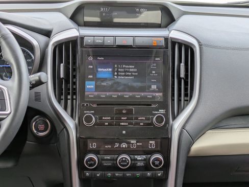 Used 2019 Subaru Ascent Touring image 14