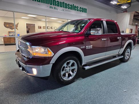 Used 2016 RAM 1500 Laramie w/ Convenience Group image 2