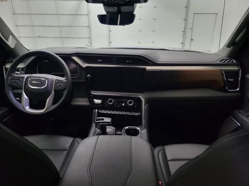 Used 2024 GMC Sierra 1500 Denali w/ Technology Package image 15