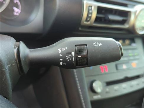 Used 2019 Lexus RC 350 RWD image 16