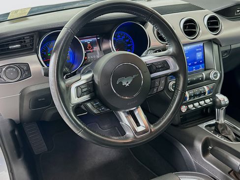Used 2020 Ford Mustang Premium RWD image 17