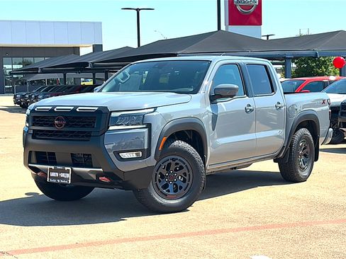 New 2026 Nissan Frontier Pro-X w/ Pro Premium Package RWD image 2