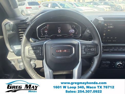 Used 2025 GMC Sierra 1500 SLT RWD image 12