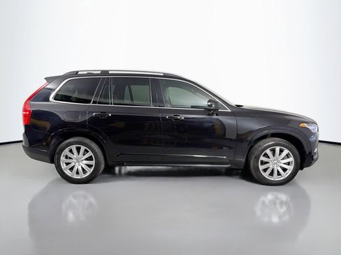 Used 2017 Volvo XC90 T6 Momentum w/ Vision Package image 26