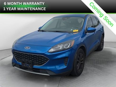 Used 2021 Ford Escape SE FWD image 1