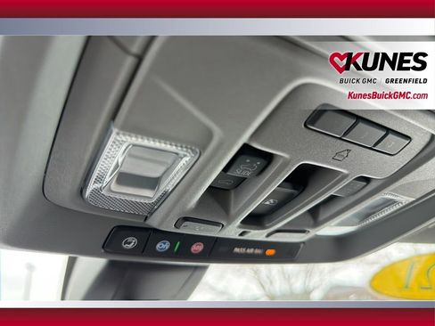 Used 2021 GMC Sierra 1500 Denali w/ Denali Ultimate Package image 34