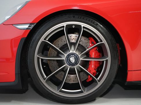 Used 2019 Porsche 911 GT3 RWD image 30