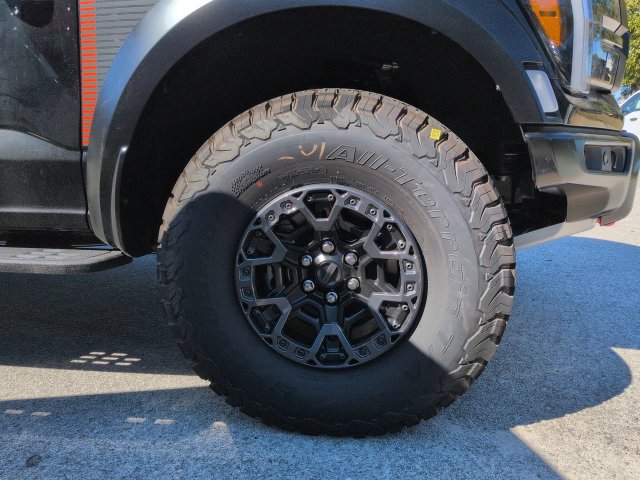 New 2026 Ford F150 Raptor w/ Equipment Group 803A Raptor R AWD/4WD image 10