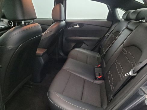 Used 2023 Kia Forte GT-Line image 18