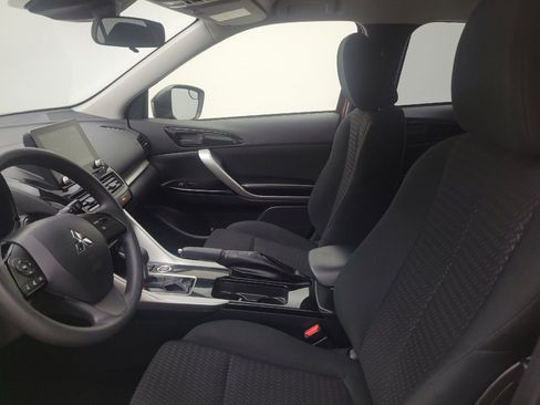 Used 2024 Mitsubishi Eclipse Cross AWD image 17