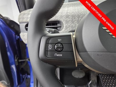 Used 2025 MINI Cooper S image 31