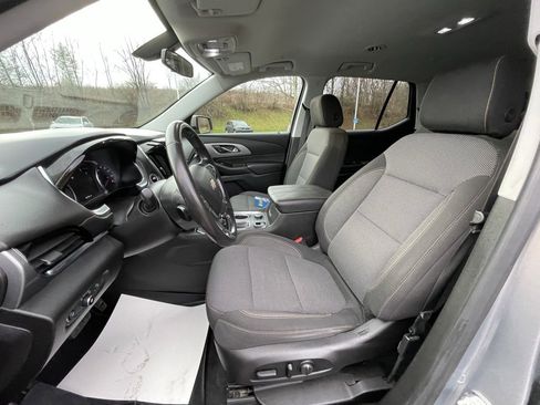Used 2018 Chevrolet Traverse LT image 29