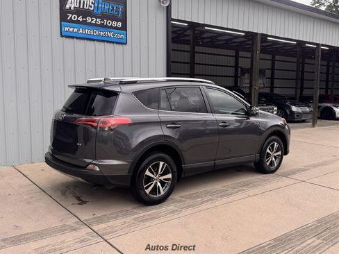 Used 2016 Toyota RAV4 XLE FWD image 11