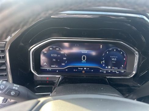 Used 2024 Chevrolet Silverado 2500 LTZ w/ LTZ Convenience Package AWD/4WD image 10