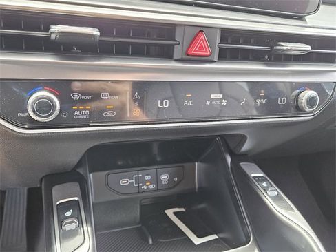 New 2025 Kia Sorento S w/ Panoramic Sunroof Package image 19