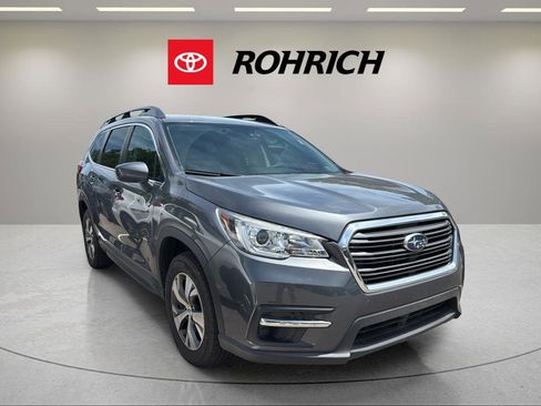 Used 2019 Subaru Ascent Premium AWD/4WD image 4