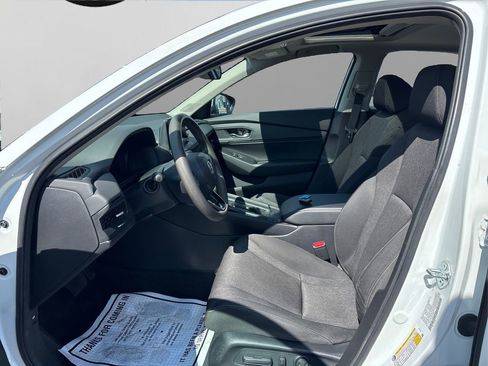 Used 2024 Honda Accord EX image 9