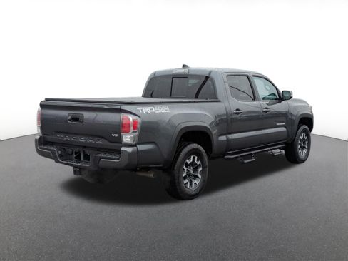 Used 2023 Toyota Tacoma TRD Off-Road w/ TRD Premium Off Road Package image 4
