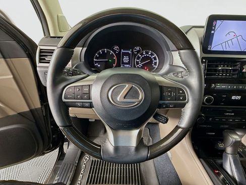 Used 2023 Lexus GX 460 Luxury image 11