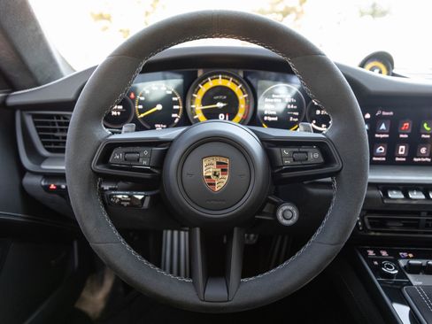 Used 2024 Porsche 911 GT3 image 13