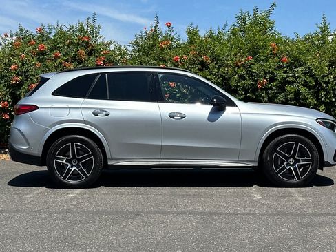 Certified 2026 Mercedes-Benz GLC 300 4MATIC image 2