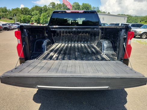 Used 2021 Chevrolet Silverado 1500 Custom Trail Boss AWD/4WD image 41