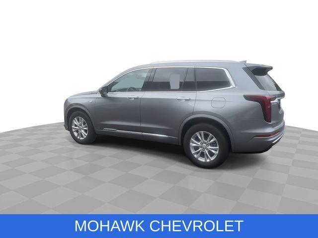 Certified 2025 Cadillac XT6 Luxury FWD image 6