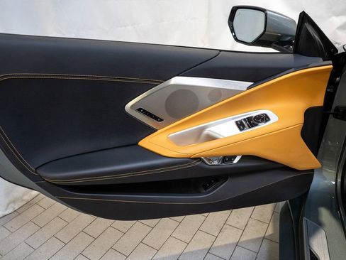 Used 2022 Chevrolet Corvette Stingray Preferred Cpe w/ 2LT image 33