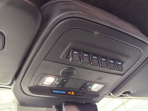 Certified 2023 Ford Bronco Wildtrak image 23