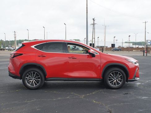 Used 2023 Lexus NX 350h AWD image 19