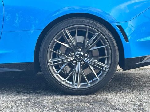 Used 2023 Chevrolet Camaro ZL1 RWD image 4