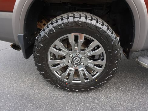 Used 2016 Nissan Titan Platinum Reserve AWD/4WD image 27