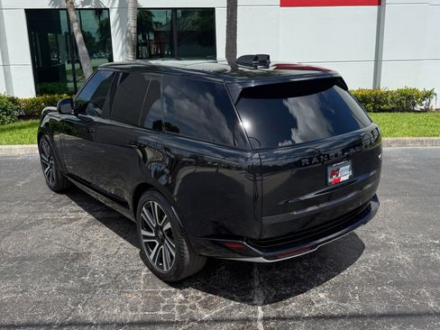 Used 2023 Land Rover Range Rover SE AWD/4WD image 15