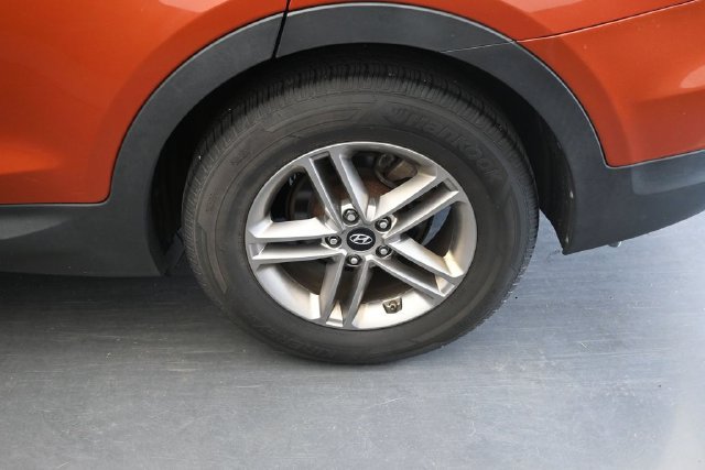 Used 2017 Hyundai Santa Fe Sport AWD/4WD image 12