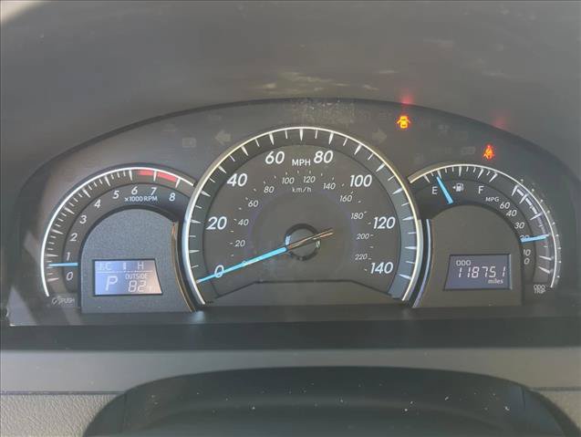 Used 2013 Toyota Camry XLE FWD image 12