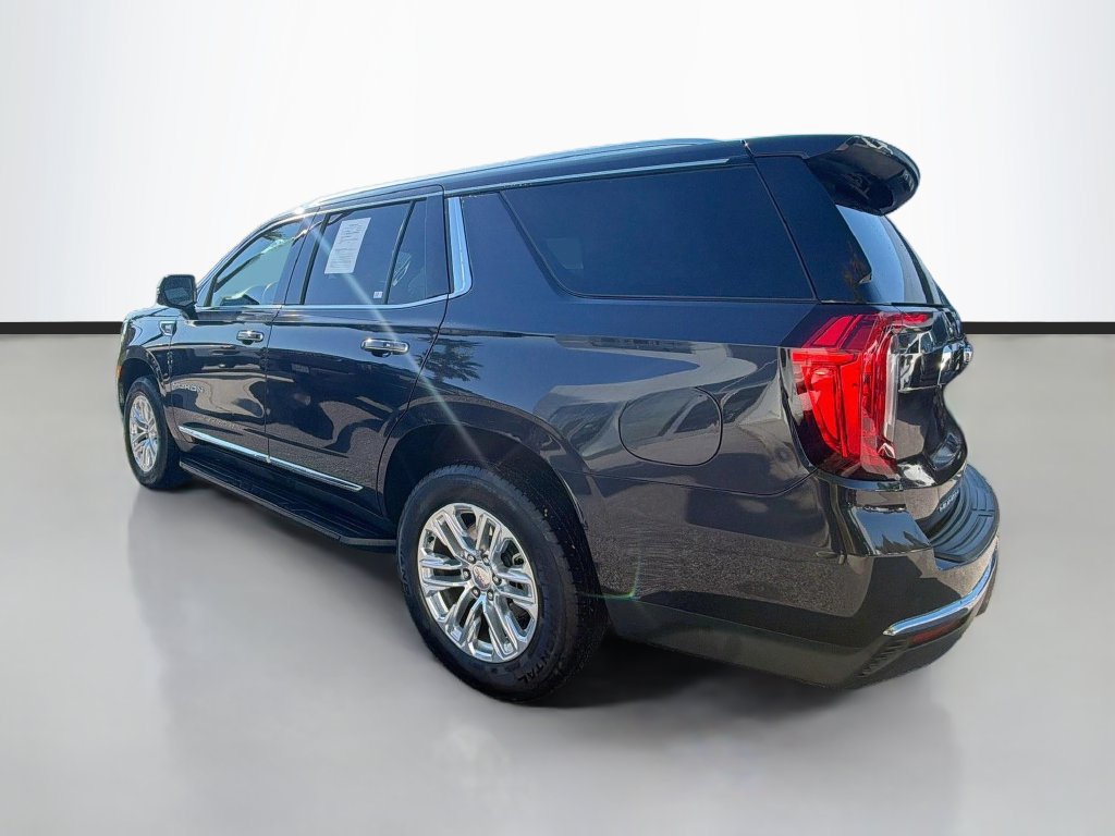 Used 2024 GMC Yukon SLT w/ SLT Luxury Package RWD image 7